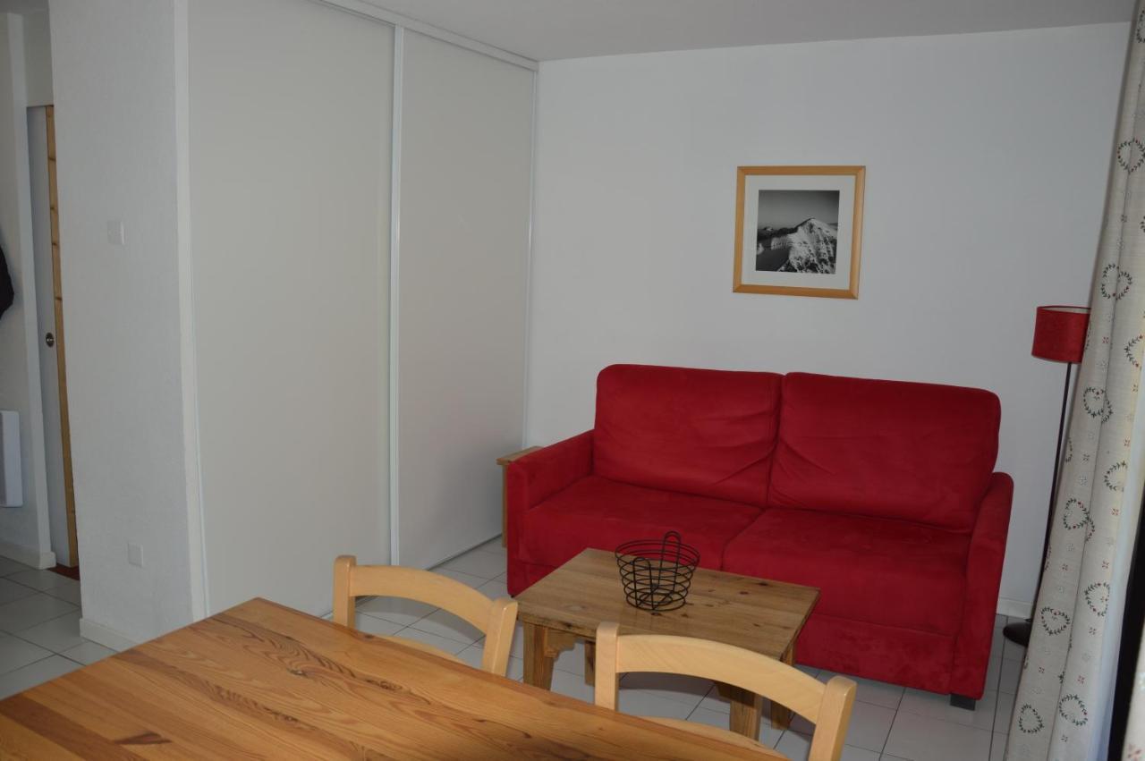 Studio Confortable Au Coeur D'Arreau Luaran gambar